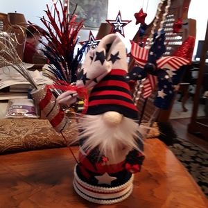 Patriotic Gnome Centerpiece